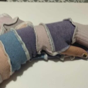 Upcycled Gloves - Beige Purple