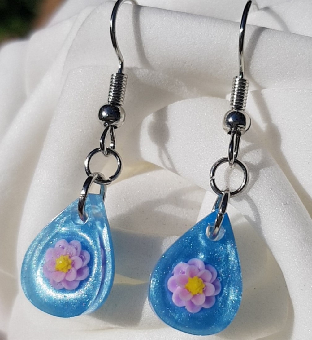 River Flower Resin Droplet Earrings
